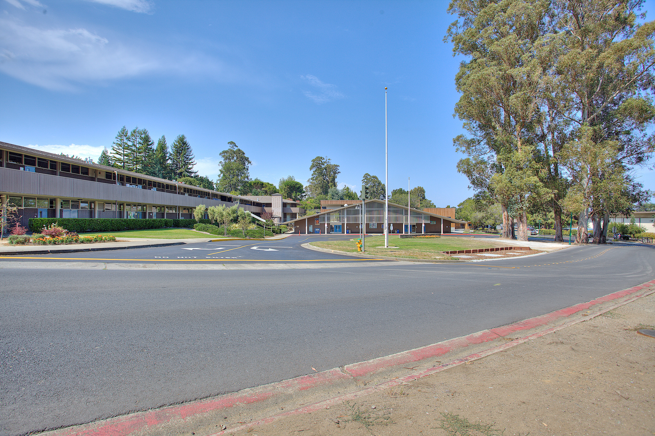 Front of Crocker Middle School in Hillsborough, CA